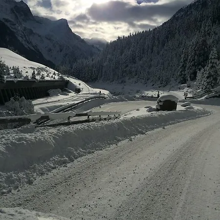 Apartment Haus Margreiter Sankt Leonhard im Pitztal
